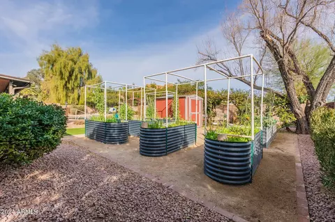 Other - 2646 E Sierra St, Phoenix, AZ 85028 photo 4 of 7