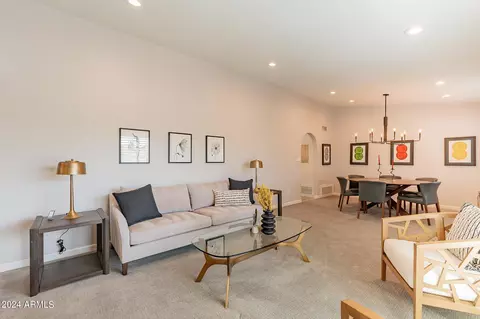 Living - 2646 E Sierra St, Phoenix, AZ 85028 photo 1 of 5