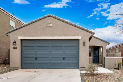 40523 W Shaver Dr, Maricopa, AZ 85138