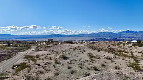 4425 La Mesa Rd #-, Bullhead City, AZ 86429