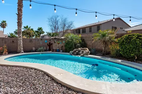 43301 W Caven Dr, Maricopa, AZ 85138