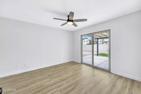 1018 E Wahalla Ln, Phoenix, AZ 85024 photo 14