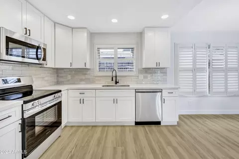 1018 E Wahalla Ln, Phoenix, AZ 85024 photo 13