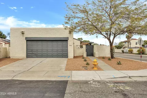 1018 E Wahalla Ln, Phoenix, AZ 85024
