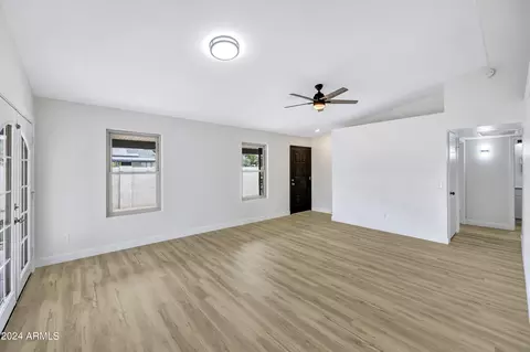 1018 E Wahalla Ln, Phoenix, AZ 85024 photo 7
