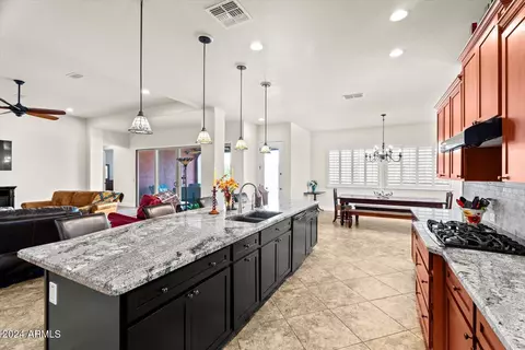 Kitchen - 3728 E Mia Ln, Gilbert, AZ 85298 photo 2 of 7