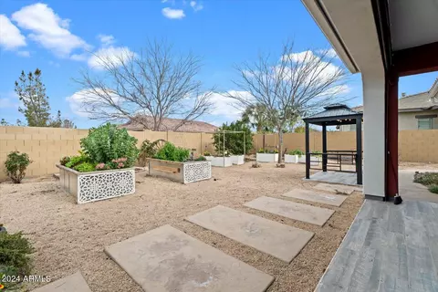 Exterior - 3728 E Mia Ln, Gilbert, AZ 85298 photo 14 of 32