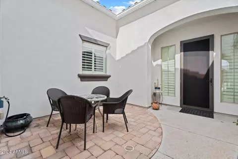 Exterior - 3728 E Mia Ln, Gilbert, AZ 85298 photo 6 of 32