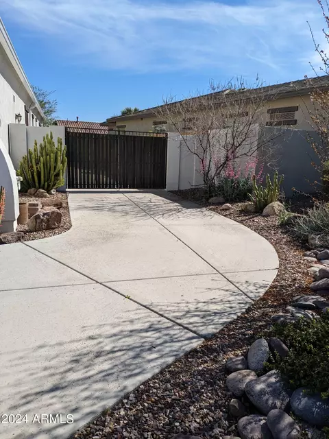 Exterior - 3728 E Mia Ln, Gilbert, AZ 85298 photo 23 of 32