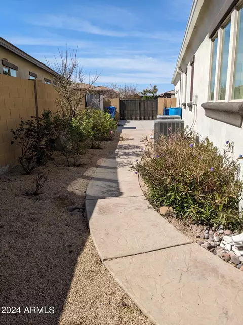 Exterior - 3728 E Mia Ln, Gilbert, AZ 85298 photo 24 of 32