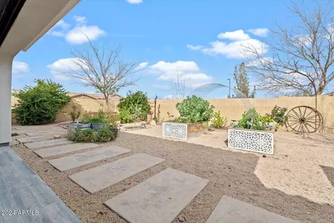 Exterior - 3728 E Mia Ln, Gilbert, AZ 85298 photo 13 of 32