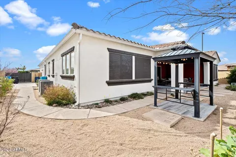 Exterior - 3728 E Mia Ln, Gilbert, AZ 85298 photo 12 of 32