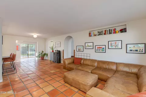 1929 E Campo Bello Dr, Phoenix, AZ 85022 photo 8
