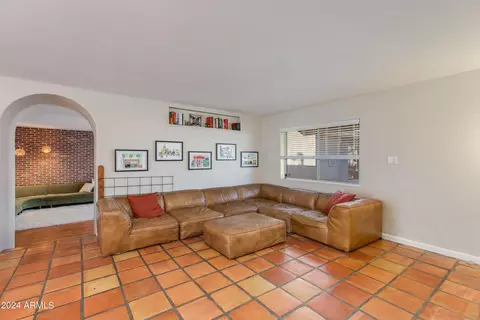 1929 E Campo Bello Dr, Phoenix, AZ 85022 photo 9