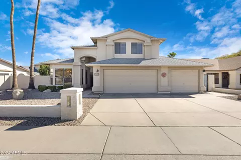 4323 W Marco Polo Rd, Glendale, AZ 85308