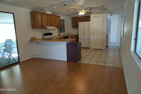 300 S Val Vista Dr #150, Mesa, AZ 85204