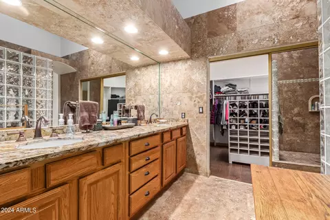 Bath - 2306 E Nora St, Mesa, AZ 85213 photo 1 of 6