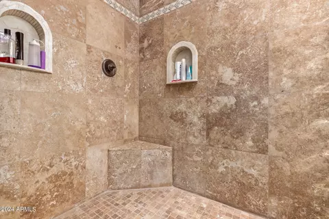 Bath - 2306 E Nora St, Mesa, AZ 85213 photo 4 of 6