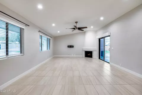 333 E Georgia Ave, Phoenix, AZ 85012 photo 3
