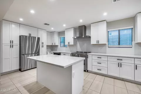 333 E Georgia Ave, Phoenix, AZ 85012 photo 5