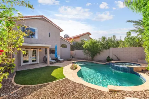 Exterior - 4114 E Mountain Vista Dr, Phoenix, AZ 85048 photo 3 of 7