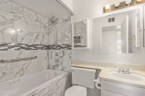 Bath - 2934 E Willow Ave, Phoenix, AZ 85032 photo 1 of 2