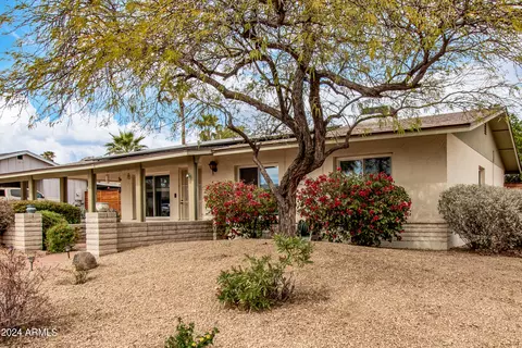 Exterior - 2934 E Willow Ave, Phoenix, AZ 85032 photo 3 of 14