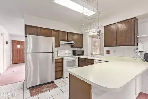 Kitchen - 2934 E Willow Ave, Phoenix, AZ 85032 photo 1 of 2