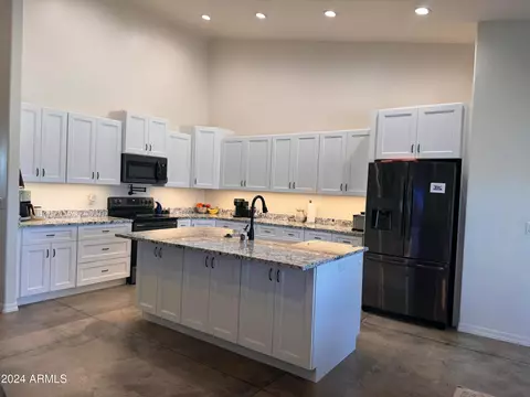 1410 E Diamondback Dr, Benson, AZ 85602 photo 14