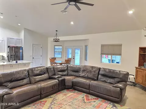 1410 E Diamondback Dr, Benson, AZ 85602 photo 10