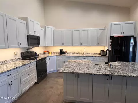 1410 E Diamondback Dr, Benson, AZ 85602 photo 13