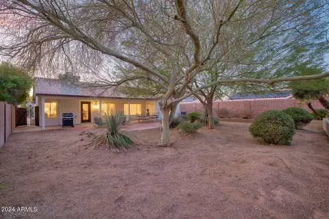 18653 N 33rd Pl, Phoenix, AZ 85050 photo 4