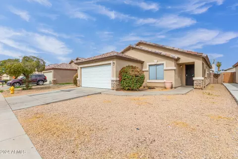 Exterior - 8318 W Baxter Dr, Phoenix, AZ 85037 photo 5 of 8