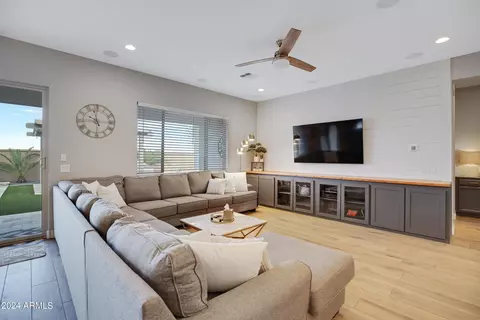 Living - 2058 E Blackhawk Ct, Gilbert, AZ 85298 photo 1 of 6