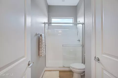 Bath - 2058 E Blackhawk Ct, Gilbert, AZ 85298 photo 5 of 6