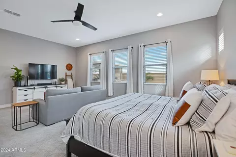 Bedroom - 2058 E Blackhawk Ct, Gilbert, AZ 85298 photo 3 of 7