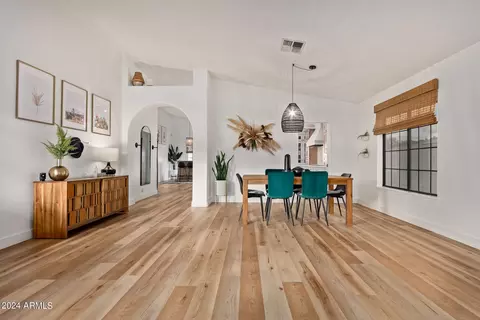 Dining - 710 E Saratoga St, Gilbert, AZ 85296 photo 1 of 3