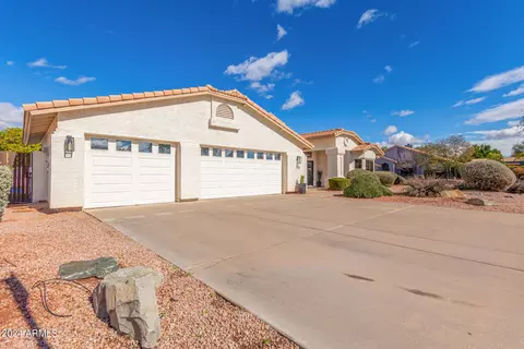 Exterior - 710 E Saratoga St, Gilbert, AZ 85296 photo 4 of 13