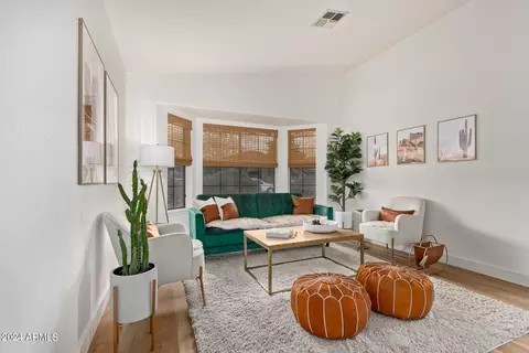 Living - 710 E Saratoga St, Gilbert, AZ 85296 photo 1 of 3