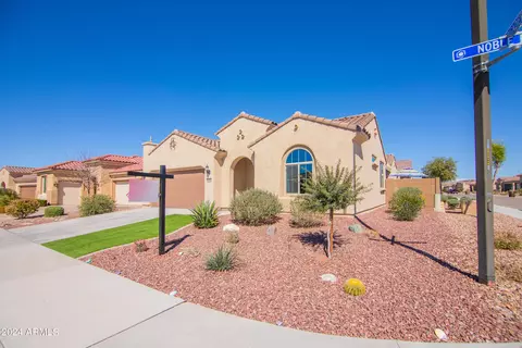 7716 W Noble Prairie Way, Florence, AZ 85132
