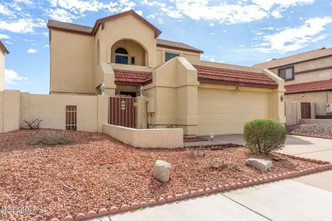 433 E Wescott Dr, Phoenix, AZ 85024 photo 2