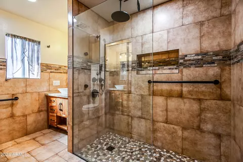 3613 N 45th Pl, Phoenix, AZ 85018 photo 9