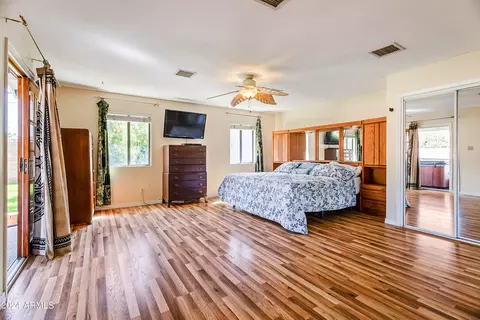 3613 N 45th Pl, Phoenix, AZ 85018 photo 8