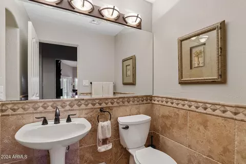 Bath - 5345 E Mclellan Rd #25, Mesa, AZ 85205 photo 1 of 6