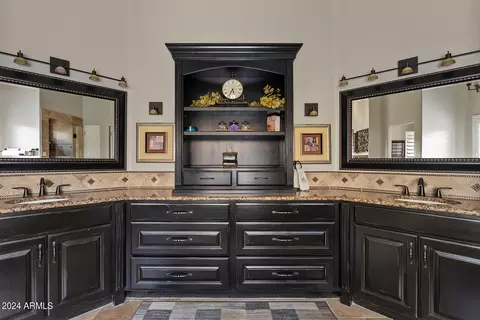 Kitchen - 5345 E Mclellan Rd #25, Mesa, AZ 85205 photo 8 of 8