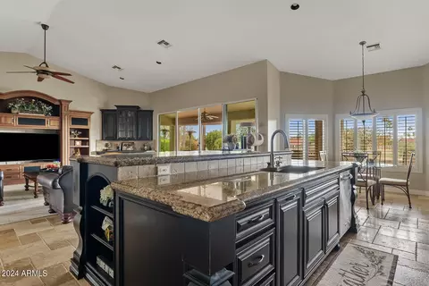 Kitchen - 5345 E Mclellan Rd #25, Mesa, AZ 85205 photo 2 of 8