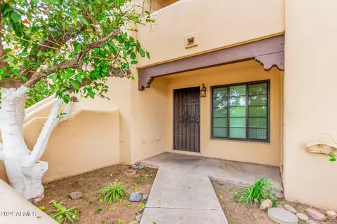 5402 E Windsor Ave #12, Phoenix, AZ 85008 photo 4