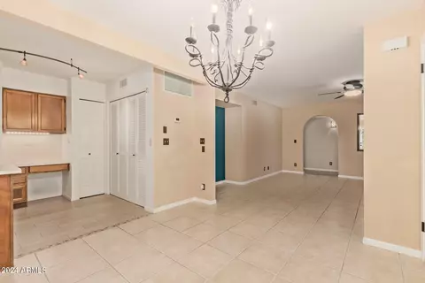 5402 E Windsor Ave #12, Phoenix, AZ 85008 photo 8