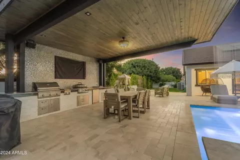 4263 Estrella Ct, Gilbert, AZ 85296 photo 9