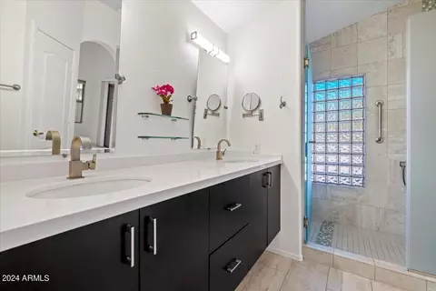 3856 E Grandview Rd, Phoenix, AZ 85032 photo 9